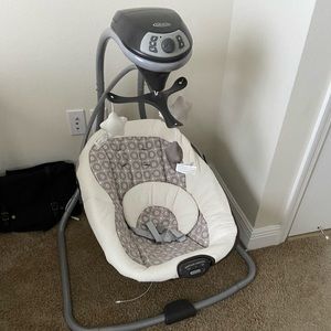 Baby Swing with 4 speeds and music